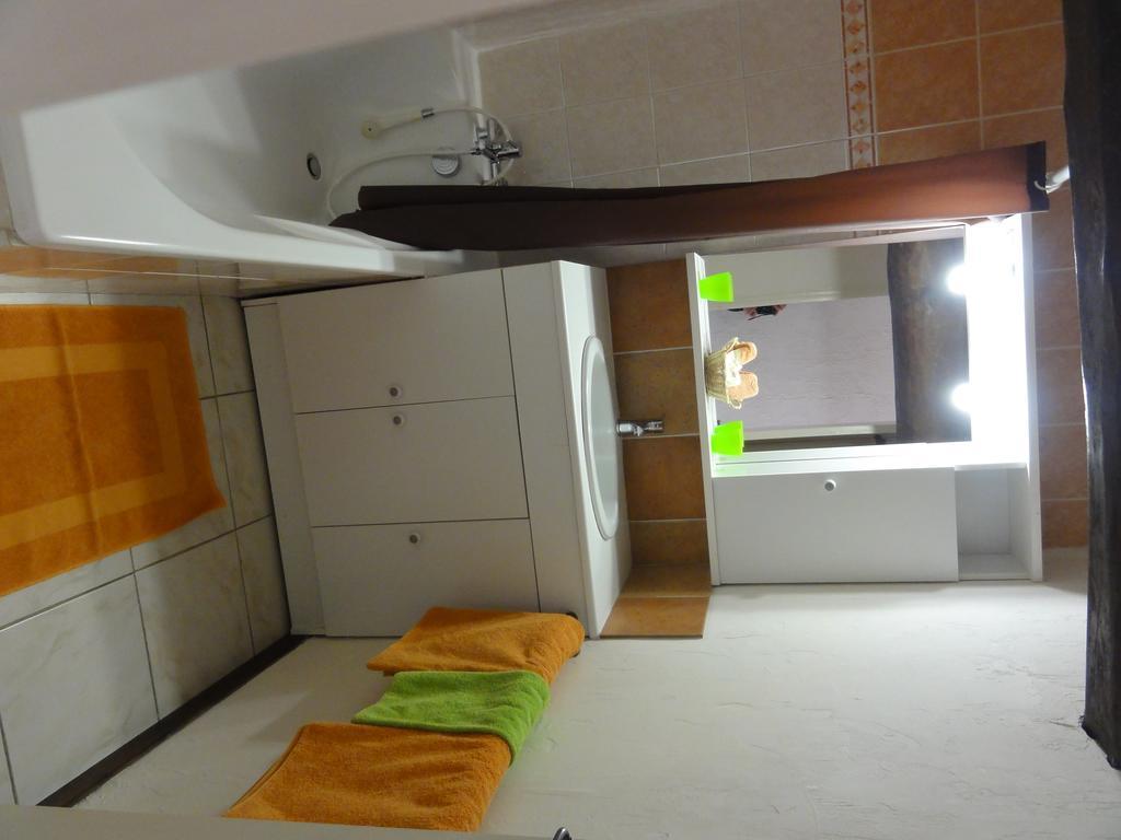 Les Chandelles Bed & Breakfast Villiers-le-Morhier Zimmer foto